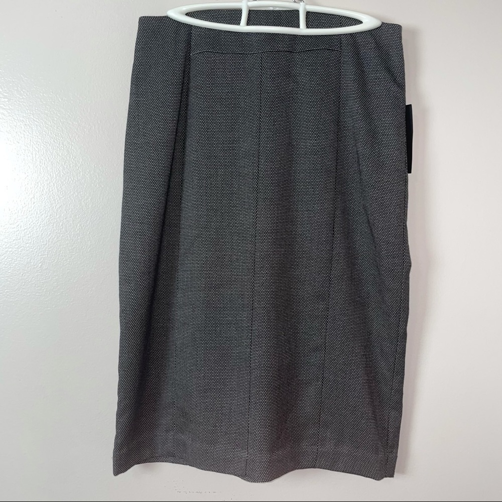 Worthington Black Pencil Skirt NWT - Size 10